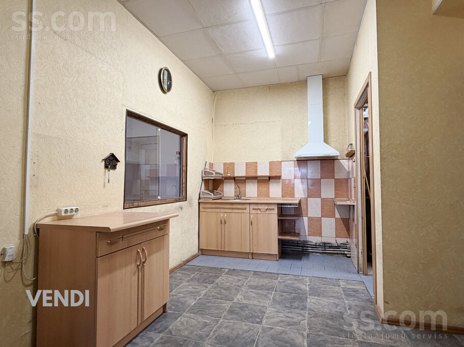 Krasta 44, Limbaži un raj., Salacgrīva — dzivoklis