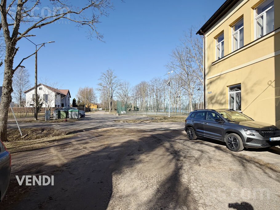 Krasta 44, Limbaži un raj., Salacgrīva — dzivoklis