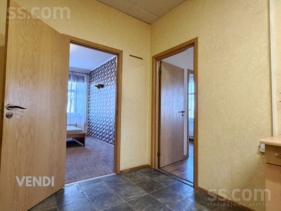 Krasta 44, Limbaži un raj., Salacgrīva — dzivoklis
