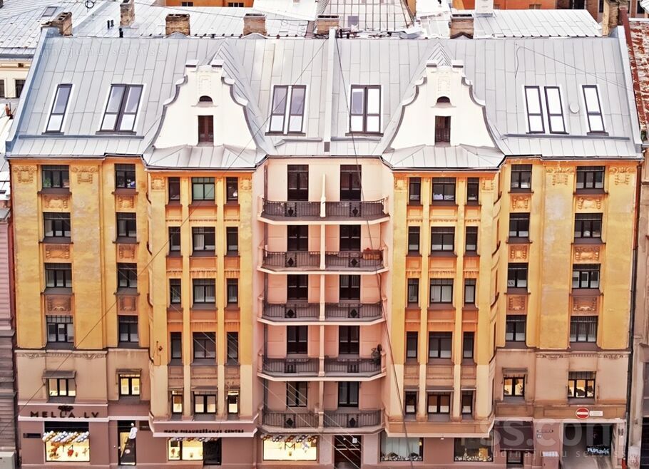 Čaka 33, Rīga — dzivoklis