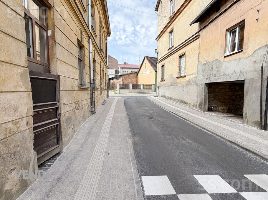 Vaļņu iela 11, Cēsis un raj., Cēsis — dzivoklis