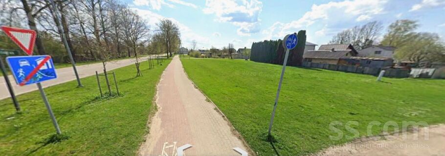 Sporta iela 2a, Ogre un raj., Ikšķile — zeme