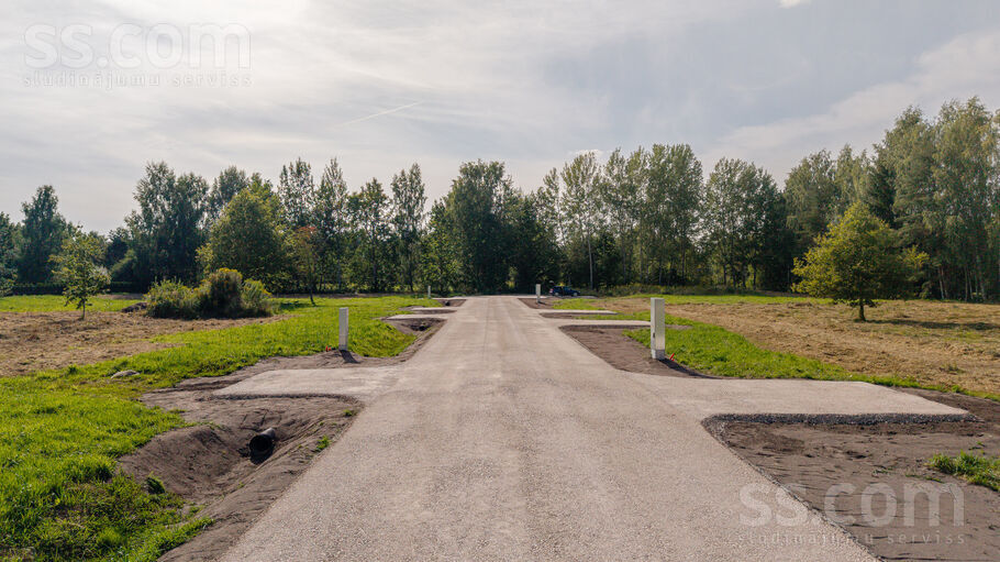 Jaunozolu iela 2, Jelgava un raj., Jelgava — zeme
