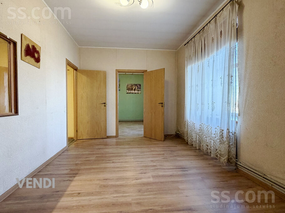 Krasta 44, Limbaži un raj., Salacgrīva — dzivoklis