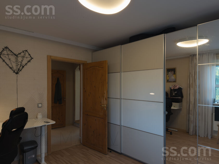 Doles dārzs 50, Dole, Rīgas rajons, Salaspils l. t. — maja