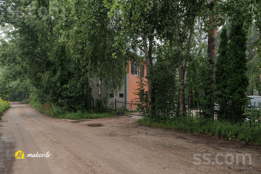 Gramzdas 19a, Rīga, Zolitūde — telpa