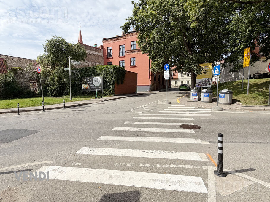 Vaļņu iela 11, Cēsis un raj., Cēsis — dzivoklis