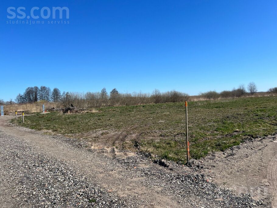 Grīnvalti, Liepāja un raj., Nīcas pag. — zeme