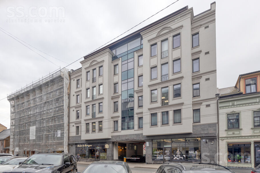 Birznieka-Upīša 21a, Rīga — birojs