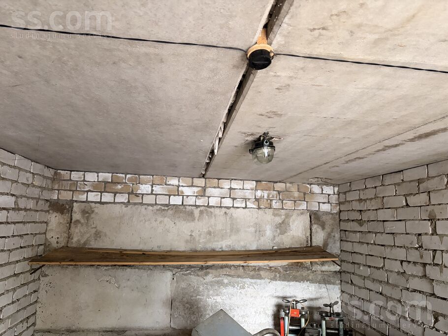 Kleistu 44, Rīga, Imanta — telpa