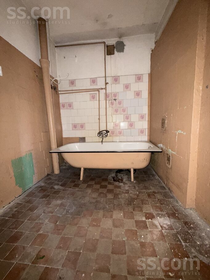 Selgas iela 16, Roja, Talsi un raj., Rojas pag. — dzivoklis