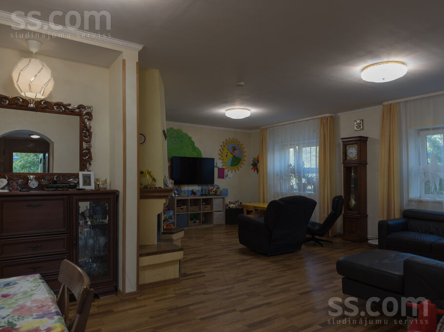 Doles dārzs 50, Dole, Rīgas rajons, Salaspils l. t. — maja
