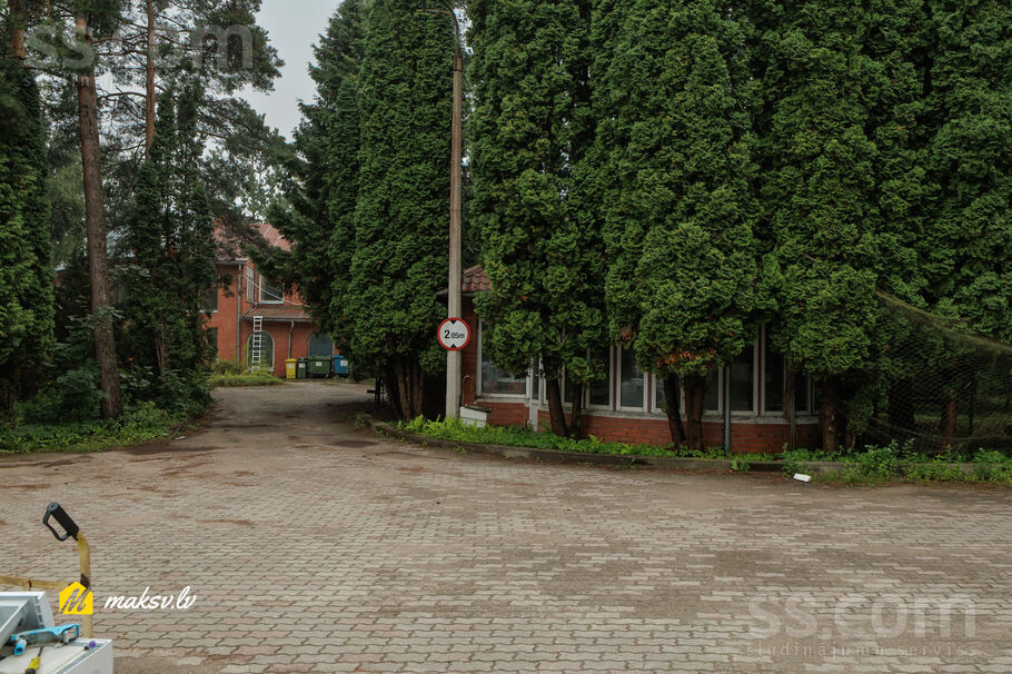 Gramzdas 19a, Rīga, Zolitūde — telpa