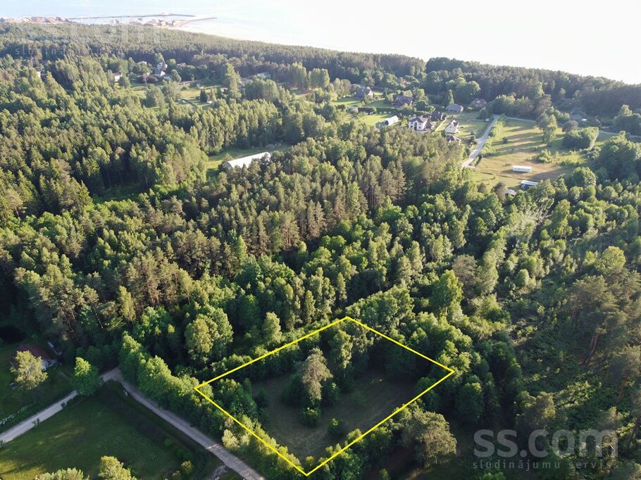 Ziedu iela 2, Zvejniekciems, Rīgas rajons, Saulkrastu l. t. — zeme