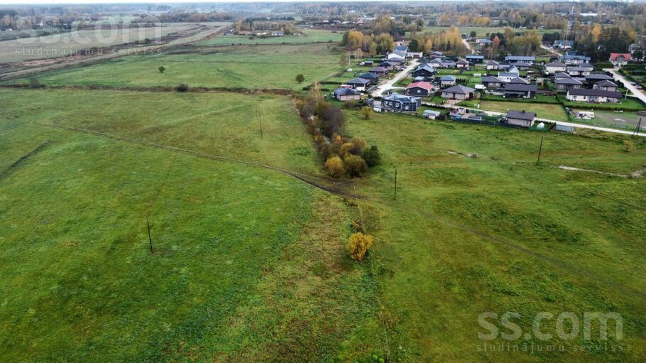 Meža 52, Rīgas rajons, Salaspils — zeme