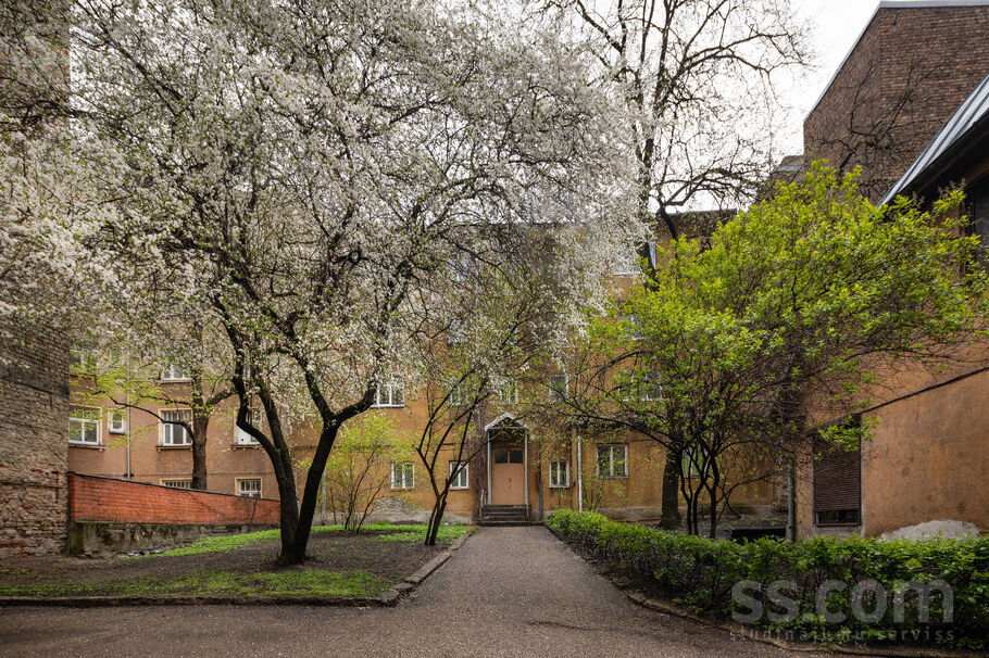 Brīvības 60, Rīga — dzivoklis