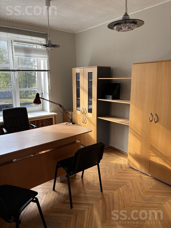 Lielā iela 28, Liepāja un raj., Grobiņa — birojs