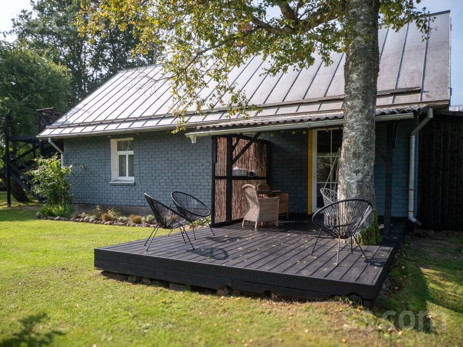 Smiltnieki, Saraiķi, Liepāja un raj., Vērgales pag. — maja