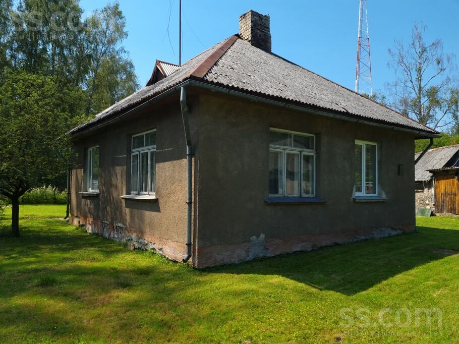 Staiceles 1a, Jūrmala — maja