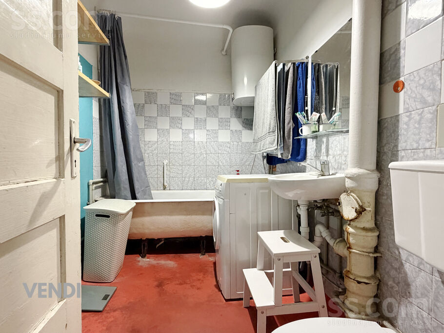 Vaļņu iela 11, Cēsis un raj., Cēsis — dzivoklis