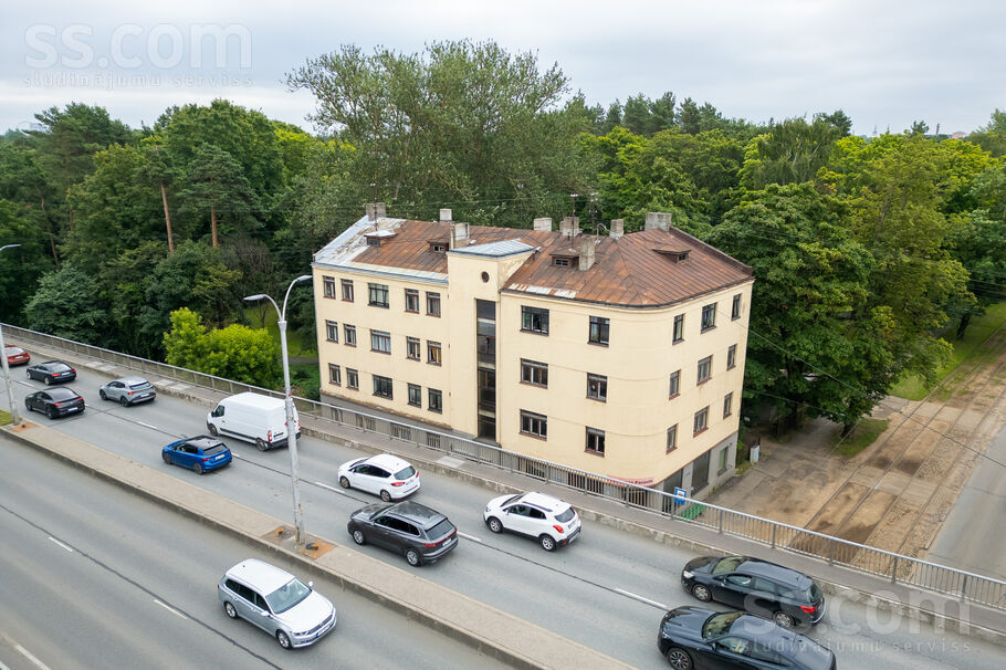 Kalnciema 60, Rīga — maja