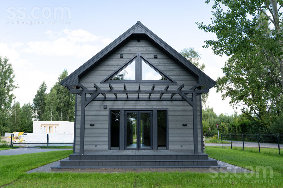 Induļa iela 1, Jelgava un raj., Jelgava — maja