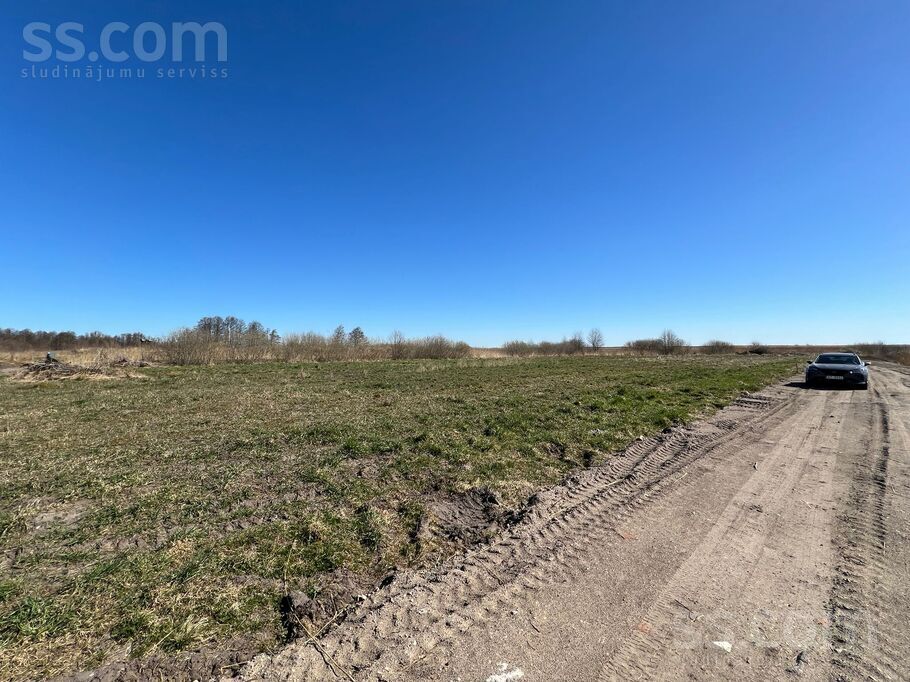 Grīnvalti, Liepāja un raj., Nīcas pag. — zeme