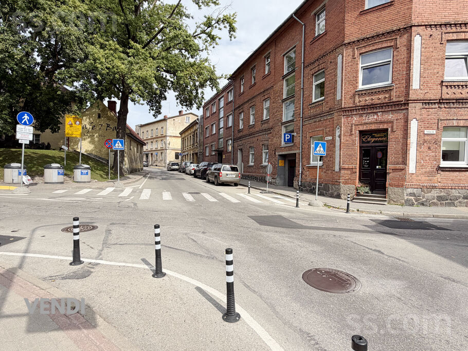 Vaļņu iela 11, Cēsis un raj., Cēsis — dzivoklis