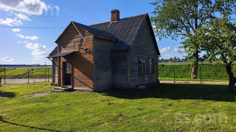 Pļaviņu 30, Jēkabpils un raj., Jēkabpils — maja