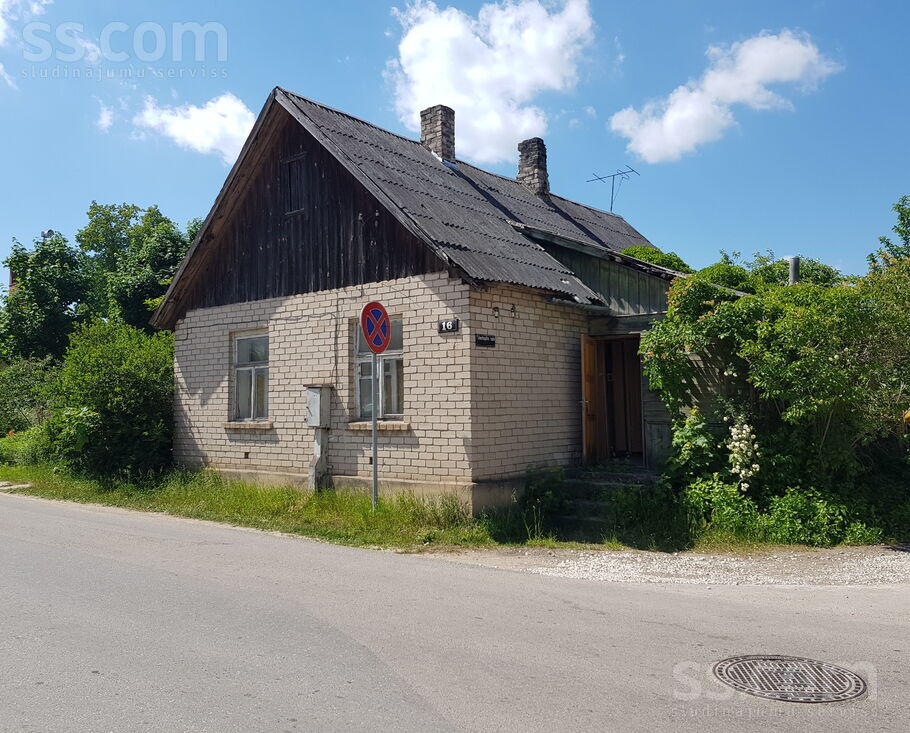 Liepu iela 16, Preiļi un raj., Preiļi — maja