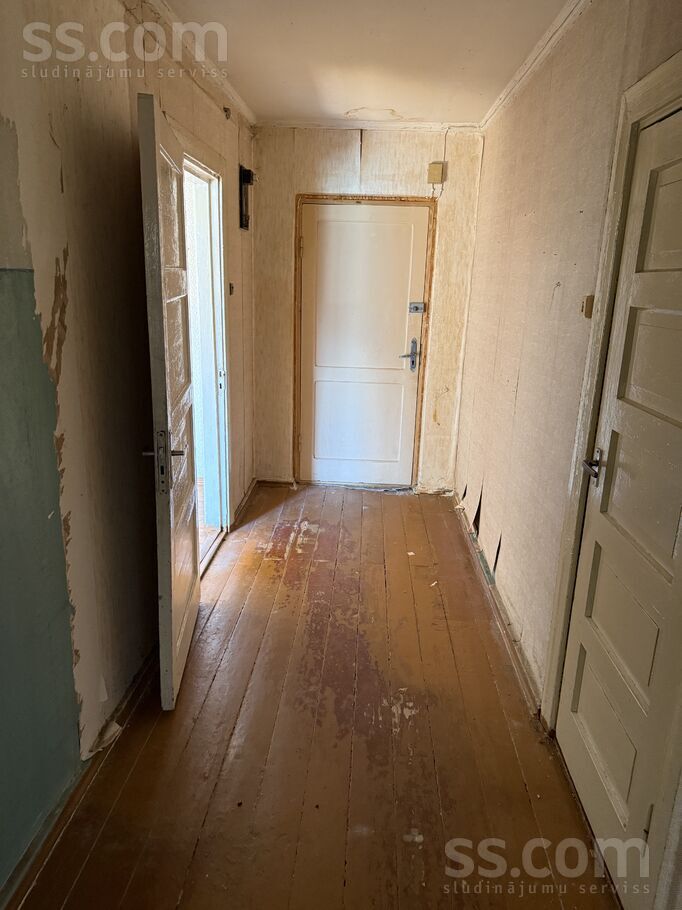 Selgas iela 16, Roja, Talsi un raj., Rojas pag. — dzivoklis