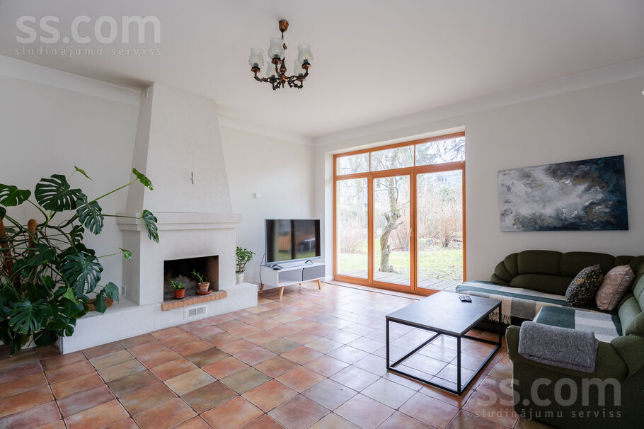 Kļavu iela, Jūrmala — maja